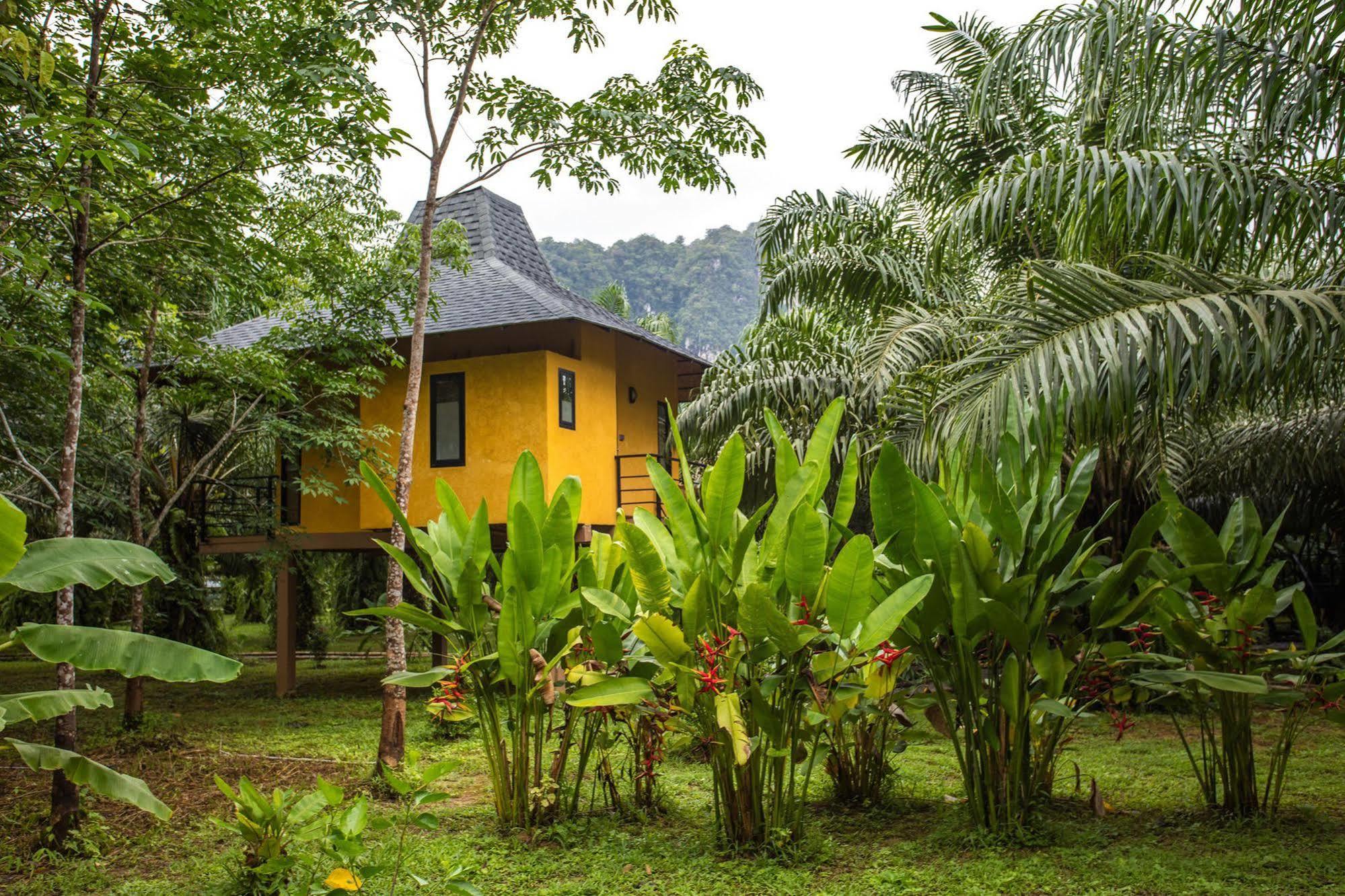 Anurak Community Lodge - Sha Plus Khao Sok National Park Extérieur photo
